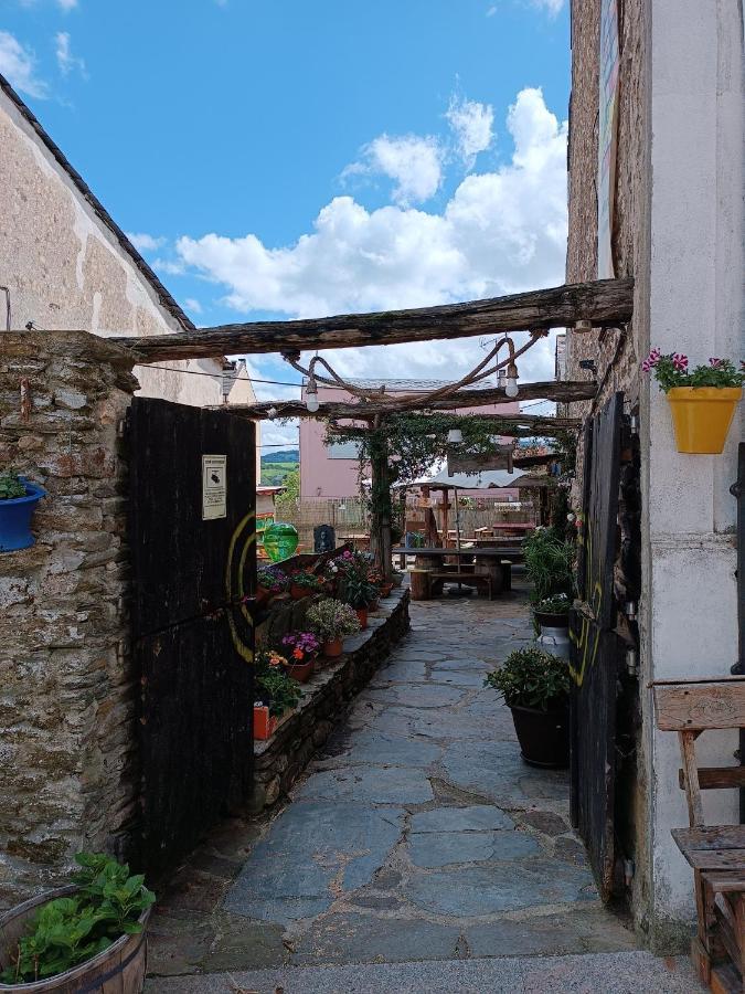 Pension Y Albergue Matias Locanda Sarria Dış mekan fotoğraf